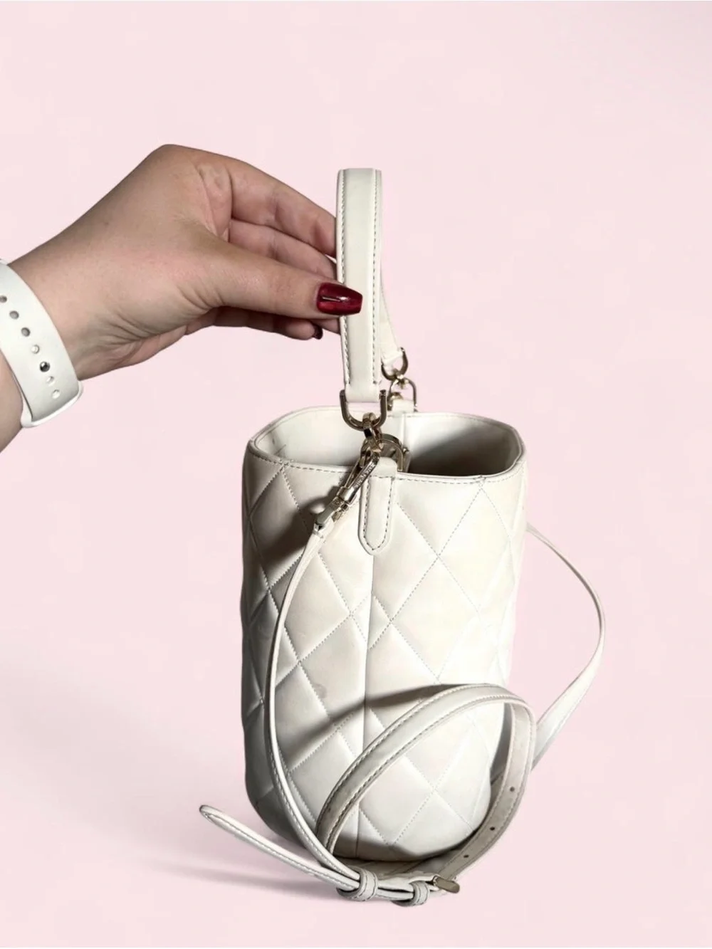 Kate Spade Quilted White Bucket Bag